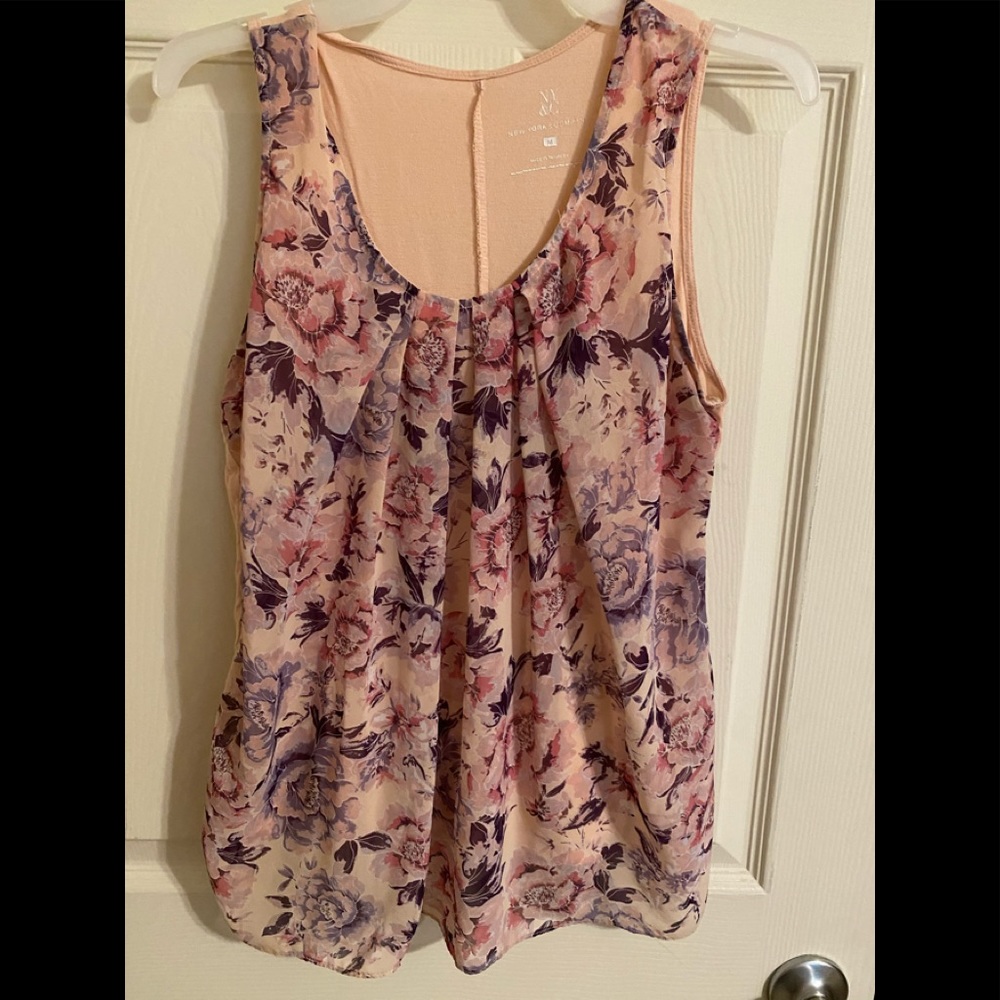 Sleeveless top